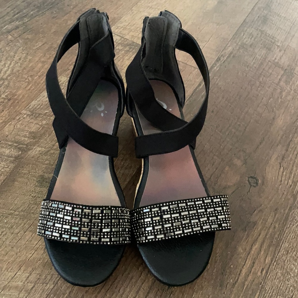 Justice size 2, black and silver girls wedge sandal